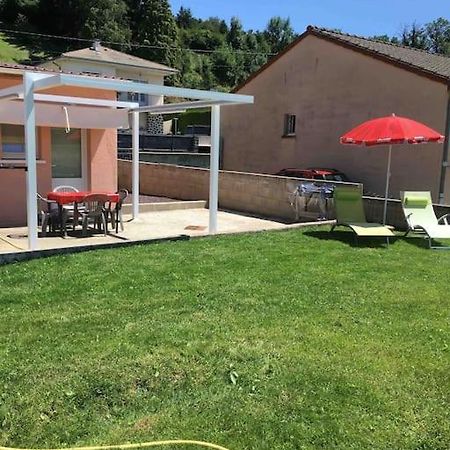 Apartamento Le Coin Tranquille Au Pied Du Puy De Dome Pontgibaud Exterior foto